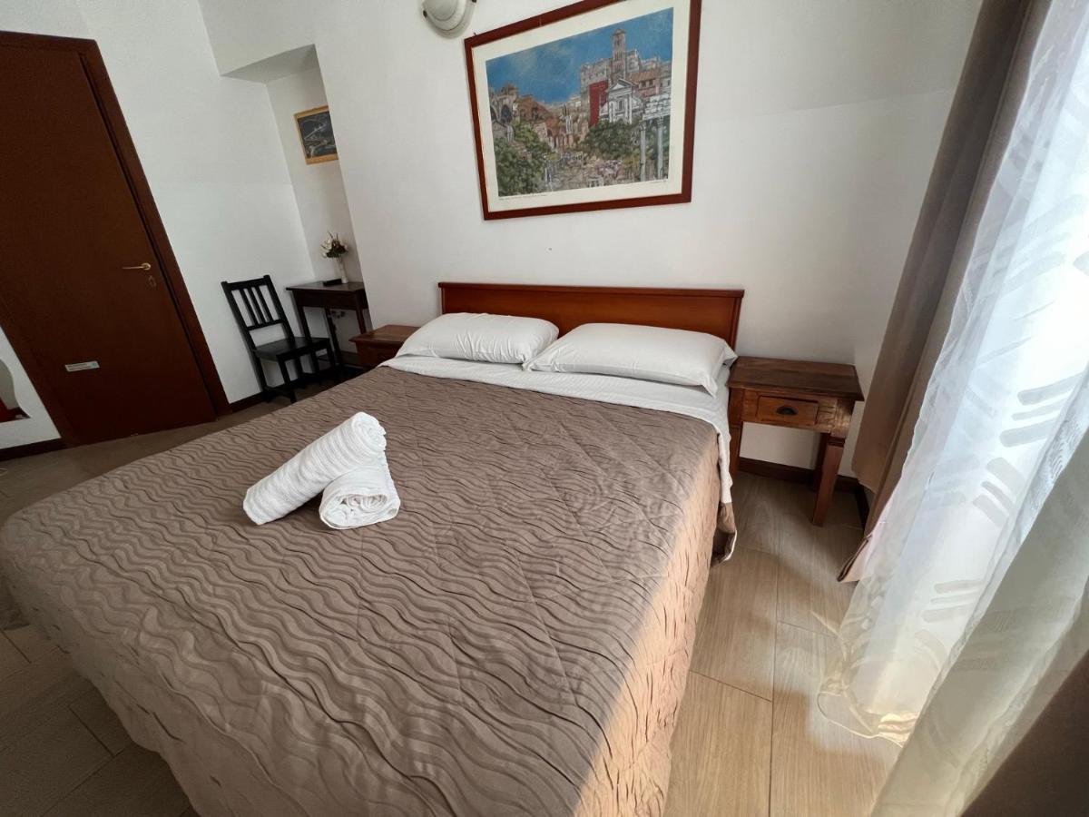 Booking Inn Settembre 95 روما المظهر الخارجي الصورة