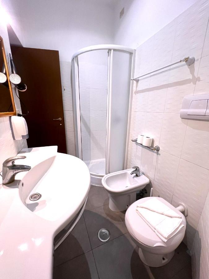 Booking Inn Settembre 95 روما المظهر الخارجي الصورة
