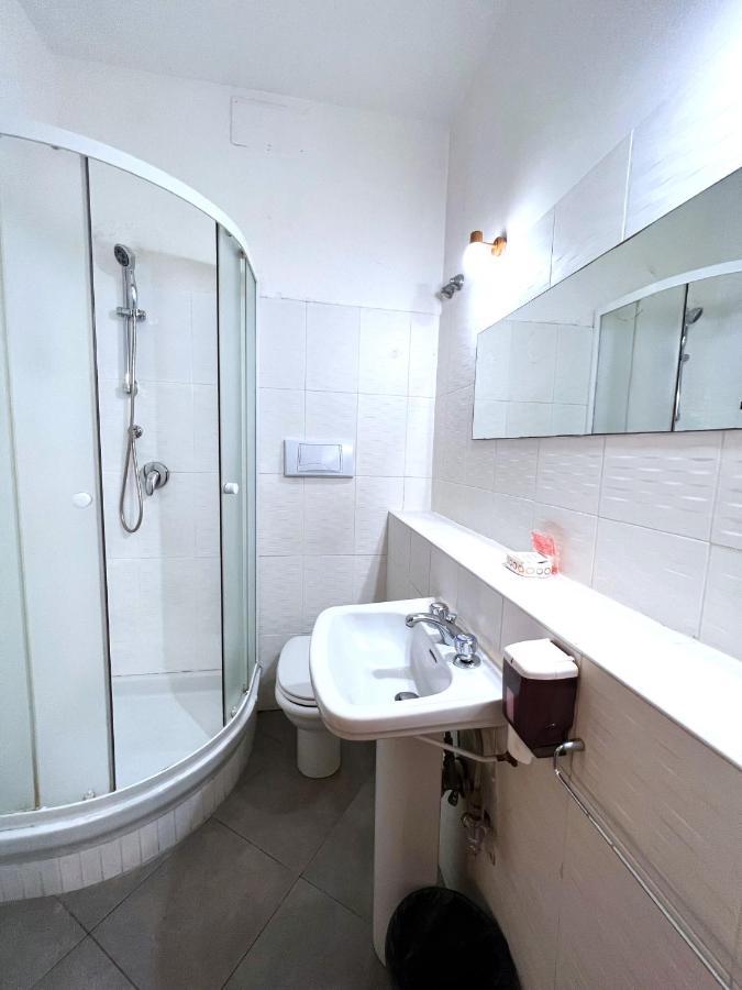 Booking Inn Settembre 95 روما المظهر الخارجي الصورة